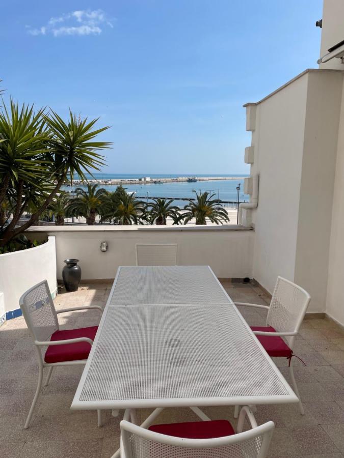 Terrazza Diomede- Manfredi Homes & Villas Manfredonia Exteriör bild
