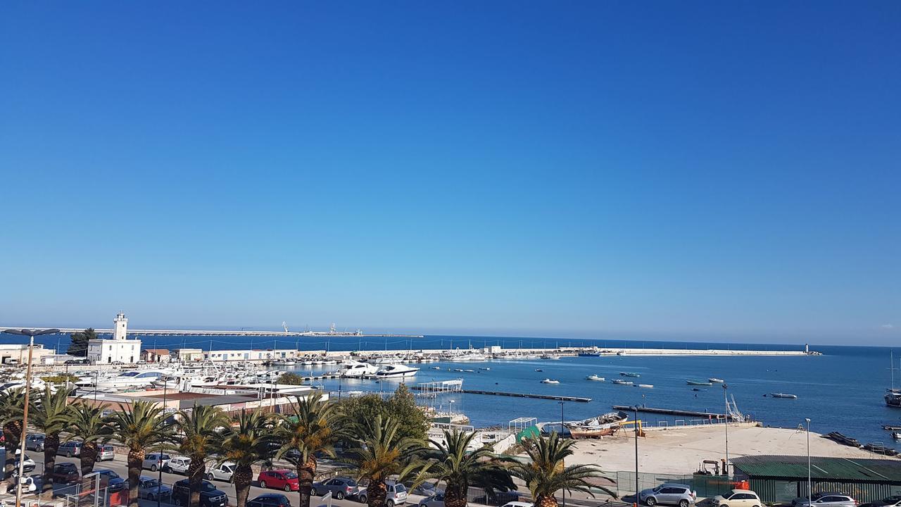 Terrazza Diomede- Manfredi Homes & Villas Manfredonia Exteriör bild